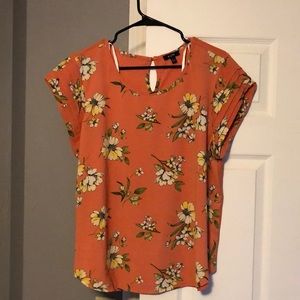 Women’s blouse. Never worn, only tried on.